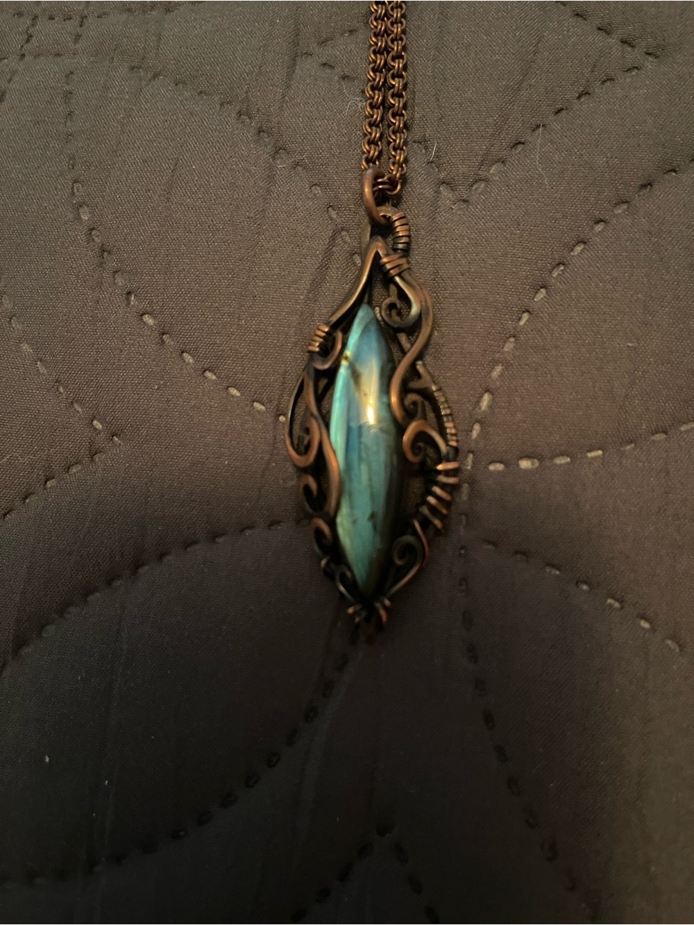 Antique-Style Blue Labradorite Pendant Necklace